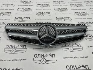 Решетка радиатора Mercedes E class c207 w207 дорестайлинг